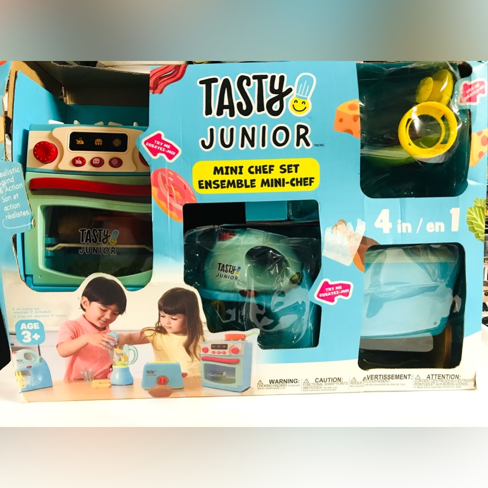 Kids Kitchen Playset Tasty Junior Mini Chef Cooking Set Toy Mixer Oven Box Wear